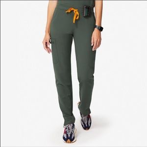 FIGS Yola Skinny Scrub pant, Moss